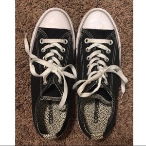 Black Converse